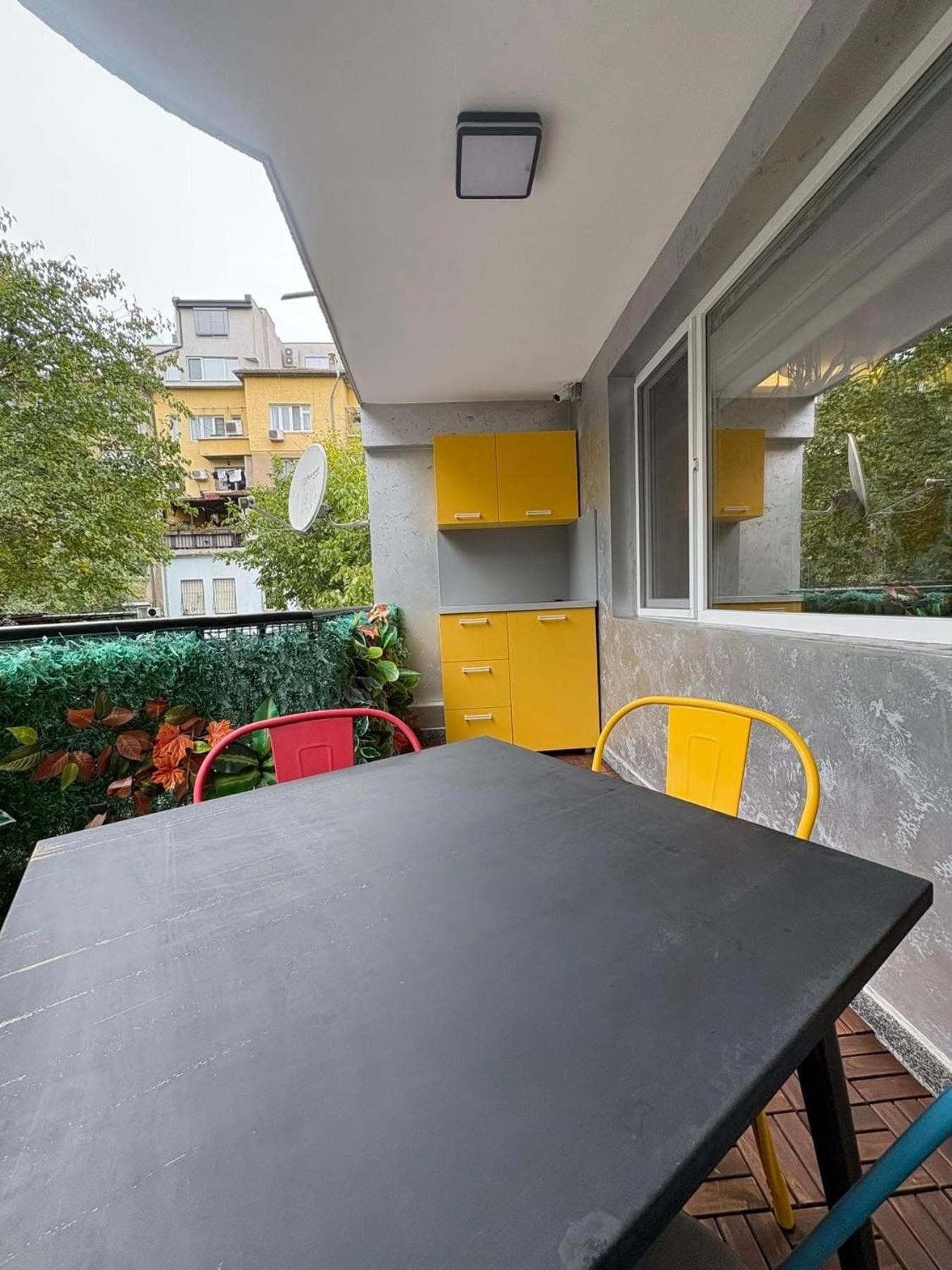 Martine Urban Apartment